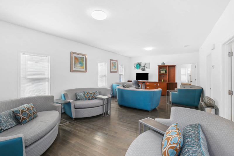 15 Hawley St #1