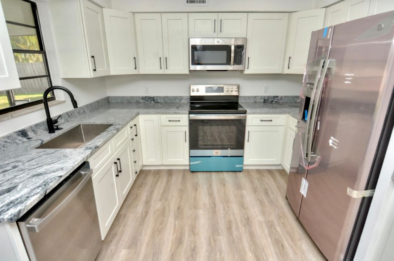 1417 Sw Vicuna Ln - Photo 3 of 11