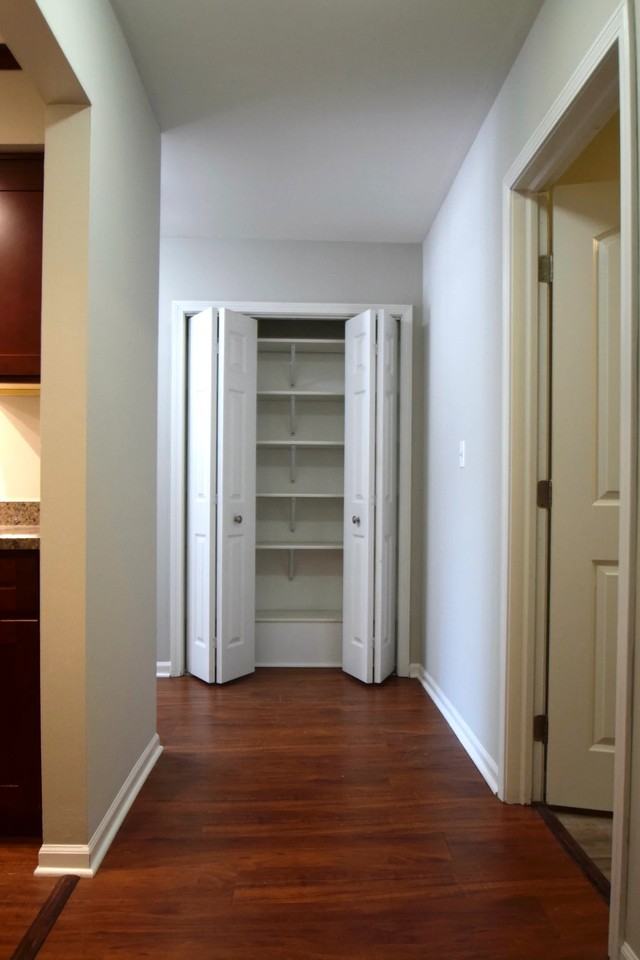 1425 Ashland Ave #NA - Photo 6 of 8