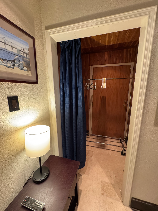 1910 N Stanton St #E - Photo 7 of 16