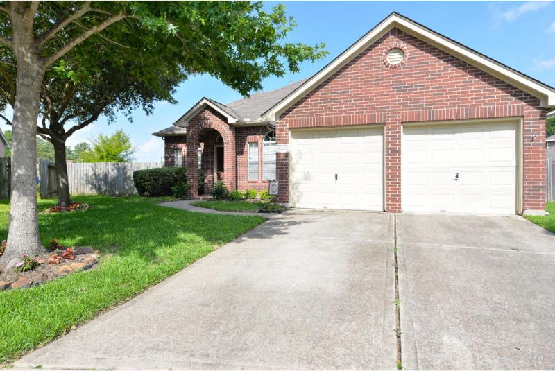 8207 Fairgrove Park Ct - Photo 2 of 26