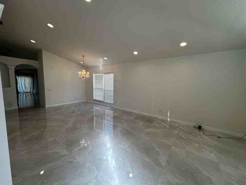 19307 Otters Wick Way - Photo 3 of 6