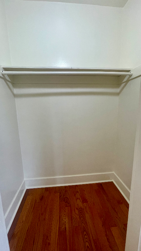 566 53rd St #566 - Photo 4 of 24