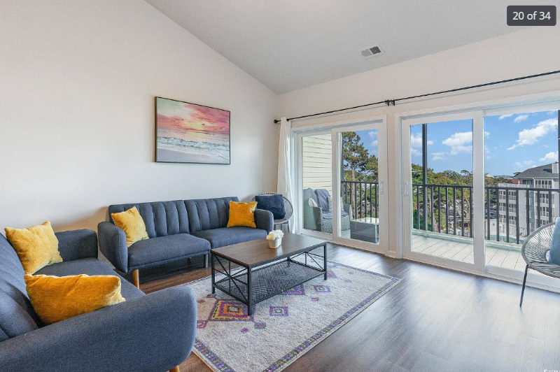 601 Hillside Dr N - Photo 3 of 25