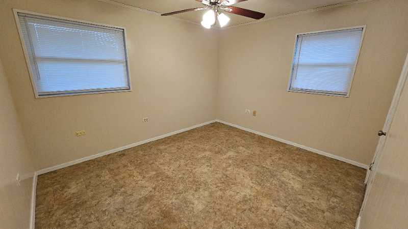 307 Westfield Ave - Photo 7 of 8