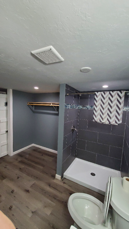 504 Stonewall St - Photo 6 of 9