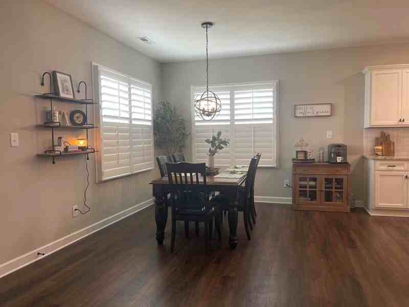 5220 Thruway Rd - Photo 6 of 22