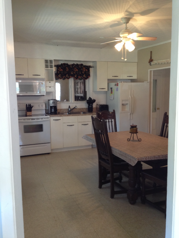 1 Pomfret Rd #1A - Photo 5 of 8