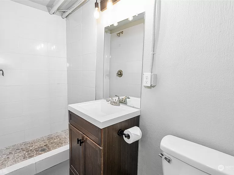 South 7th St And S Anderson St #2 - Photo 3 of 12