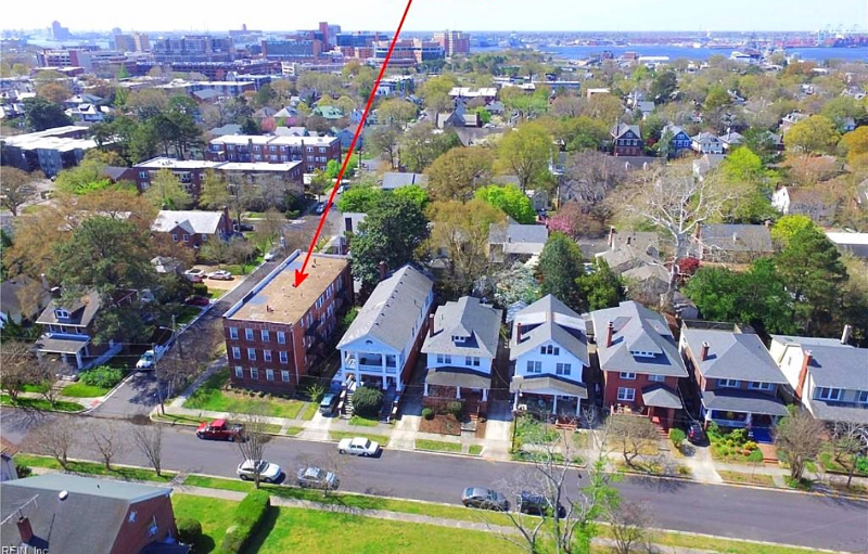 1415 Leigh St #3A - Photo 2 of 11