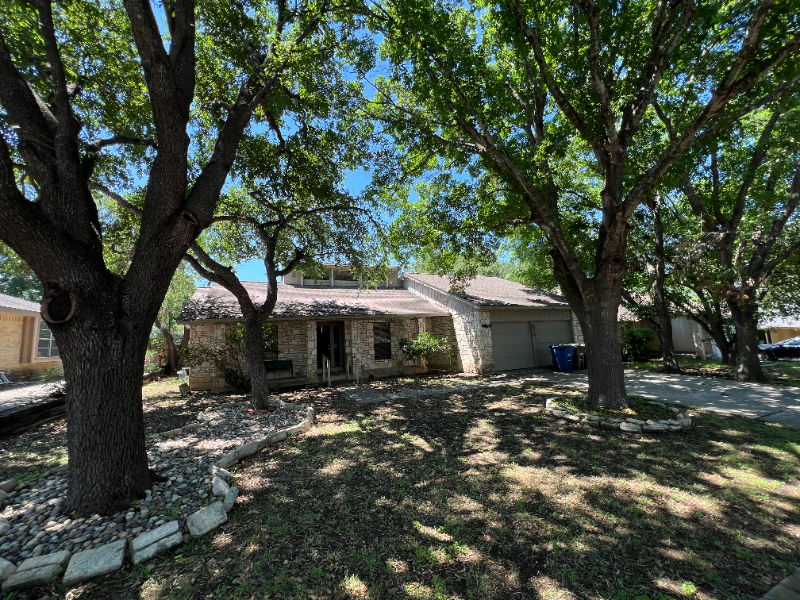 6210 Welles Creek Dr - Photo 2 of 16