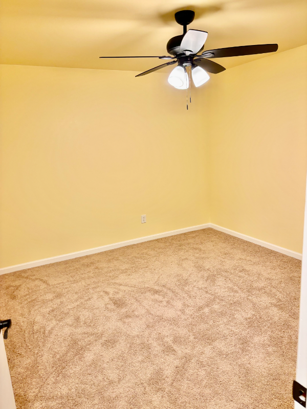 108 Shannon Cir #D - Photo 3 of 20