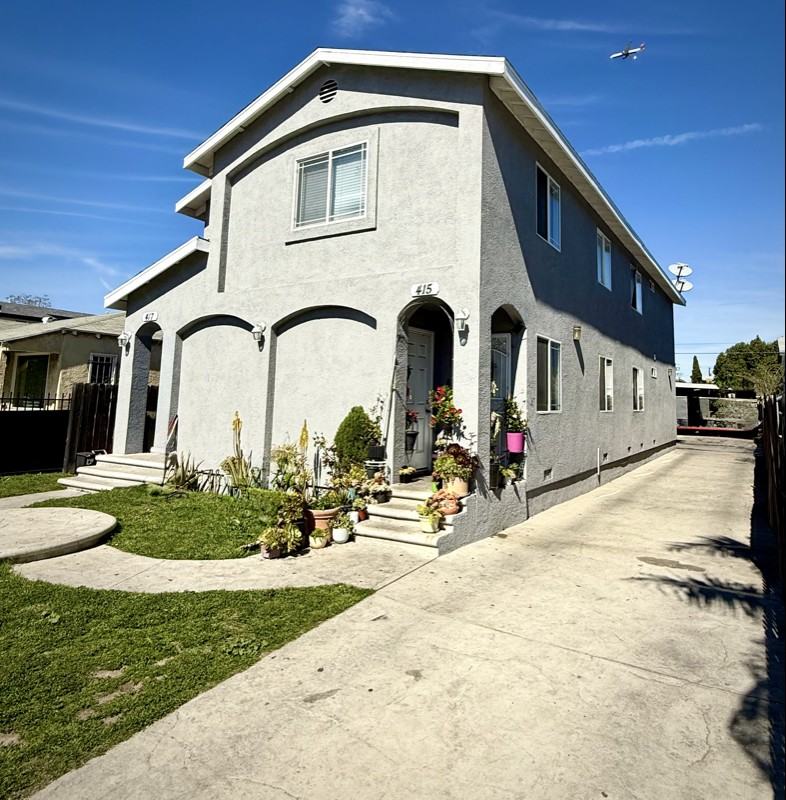 417 E 105th St - Photo 3 of 6