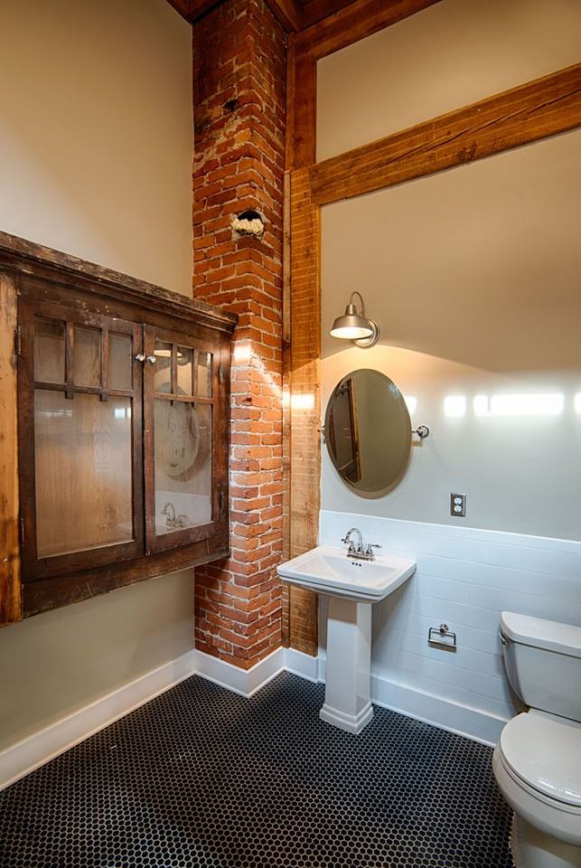 225 W Riverside Ave #7 - Photo 2 of 13