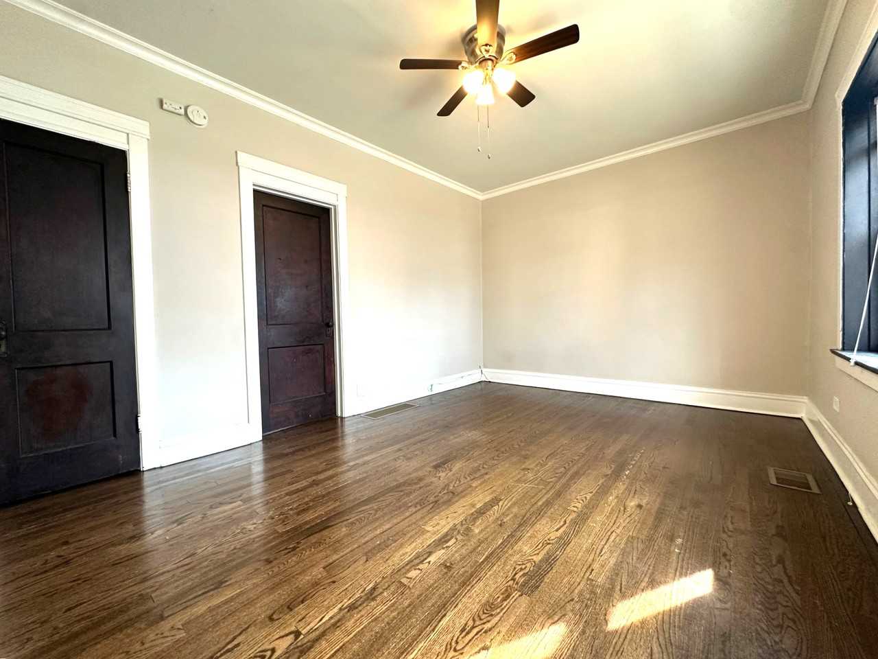 3502 3502 08 W. Grace St. #3506-1 - Photo 2 of 10