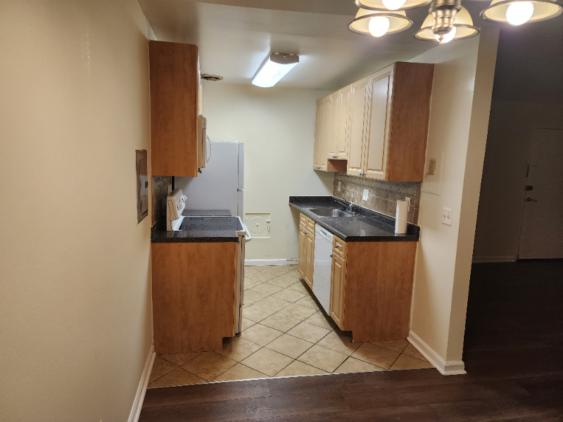 1005 Chillum Rd #216 - Photo 6 of 15