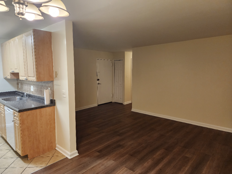 1005 Chillum Rd #216 - Photo 7 of 15