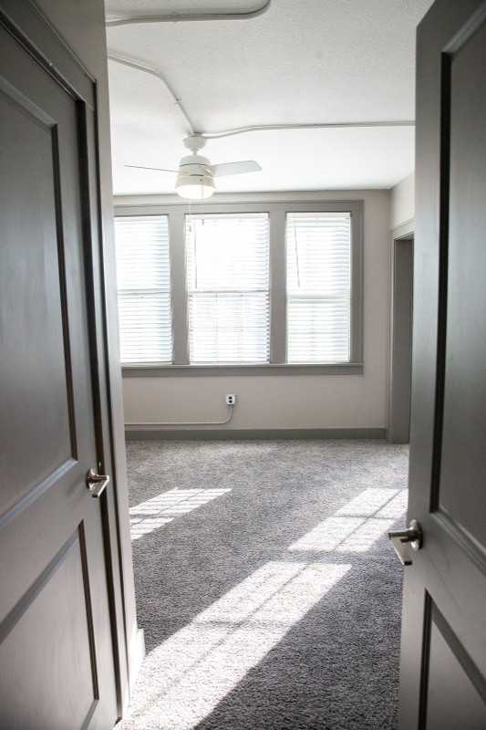 1111 E Iron Ave - Photo 7 of 14