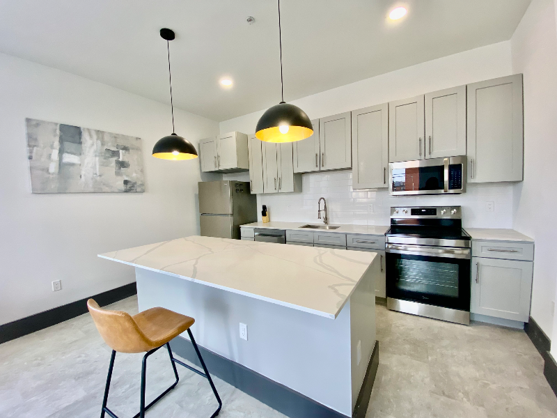 116 E Randolph Ave #212 - Photo 4 of 7