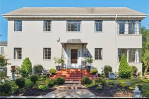 featured image of 4072 State Street Dr