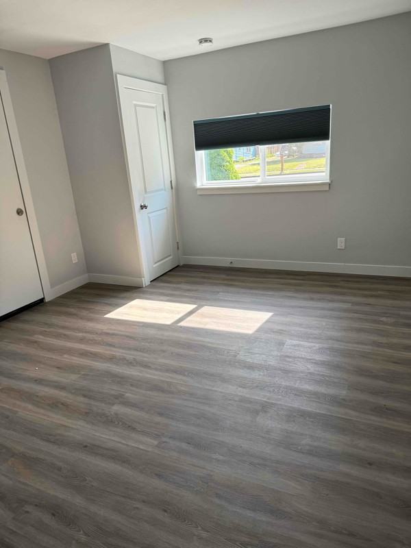 2425 Lansing Ave Ne #A - Photo 3 of 10