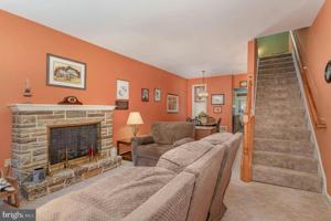 featured image of 340 E Locust St