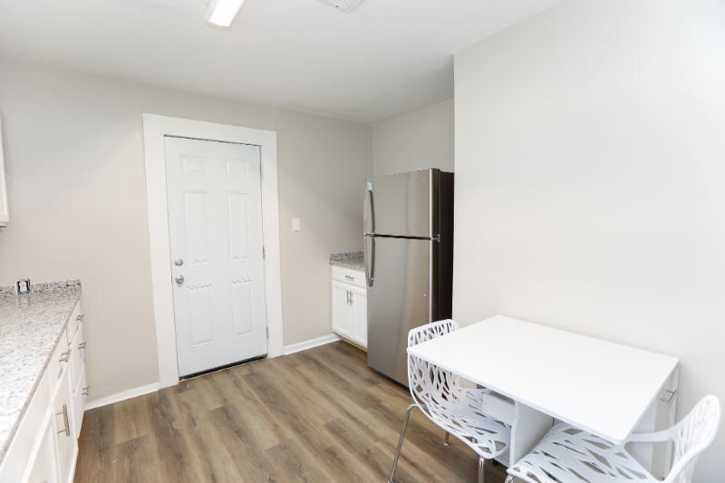 1265 Pall Mall St #A - Photo 7 of 25