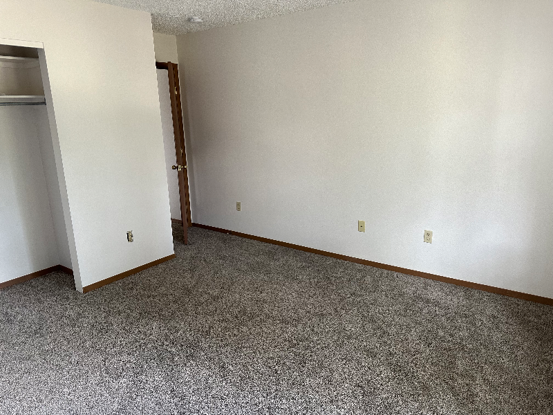 600 Moccasin Circle Dr #B6 - Photo 7 of 9