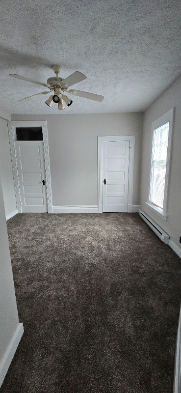 1104 W 8th St 2nd Fl #2 - Photo 6 of 10