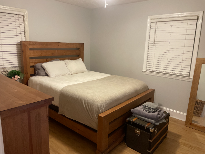 825 N Page St - Photo 4 of 13