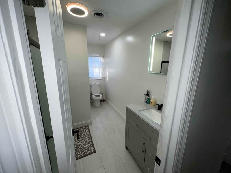 905 Colquitt Cir - Photo 7 of 17