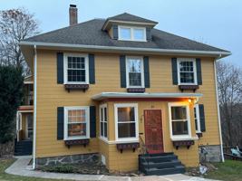 featured image of 22 Wakefield St #2