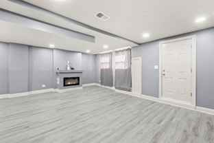 4829 S Saint Lawrence Ave #1 - Photo 1 of 1