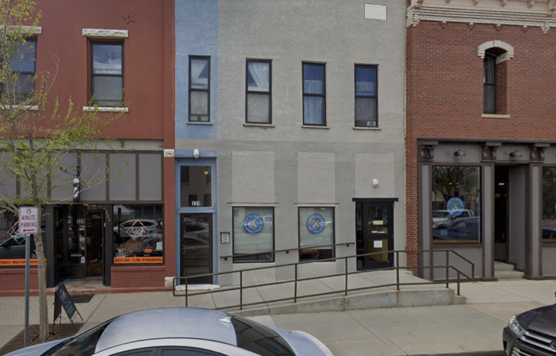 331 N Cleveland Ave #220 - Photo 3 of 9