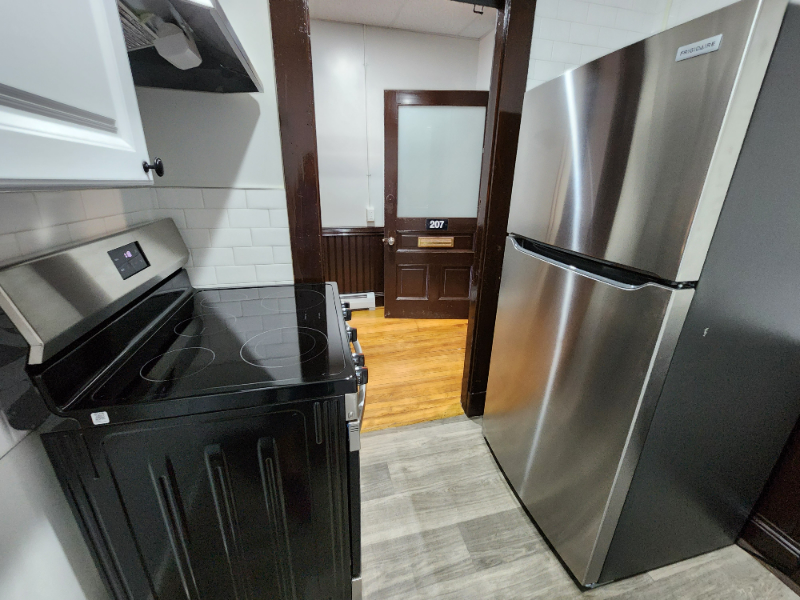 18 Langdon St #207 - Photo 2 of 13