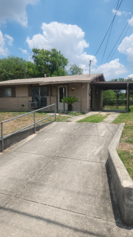 3374 J St - Photo 5 of 20