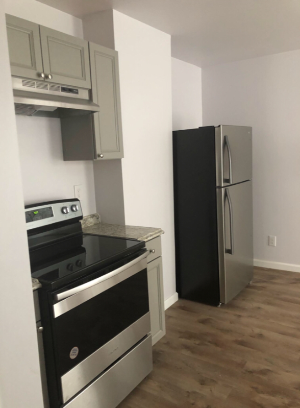 40 Bement Ave #1A - Photo 2 of 9