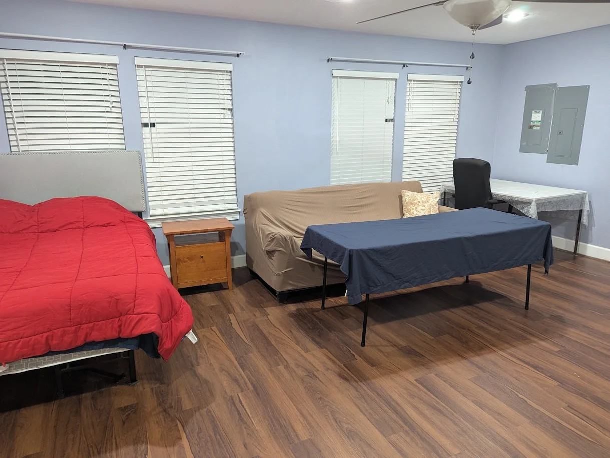 7830SW Sw 97th Ave - Photo 4 of 25