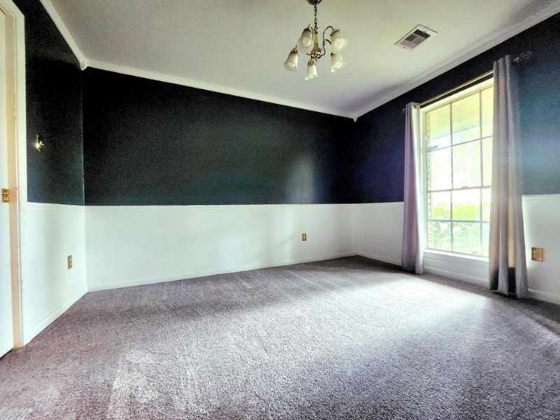 5861 Macarthur Blvd - Photo 4 of 13