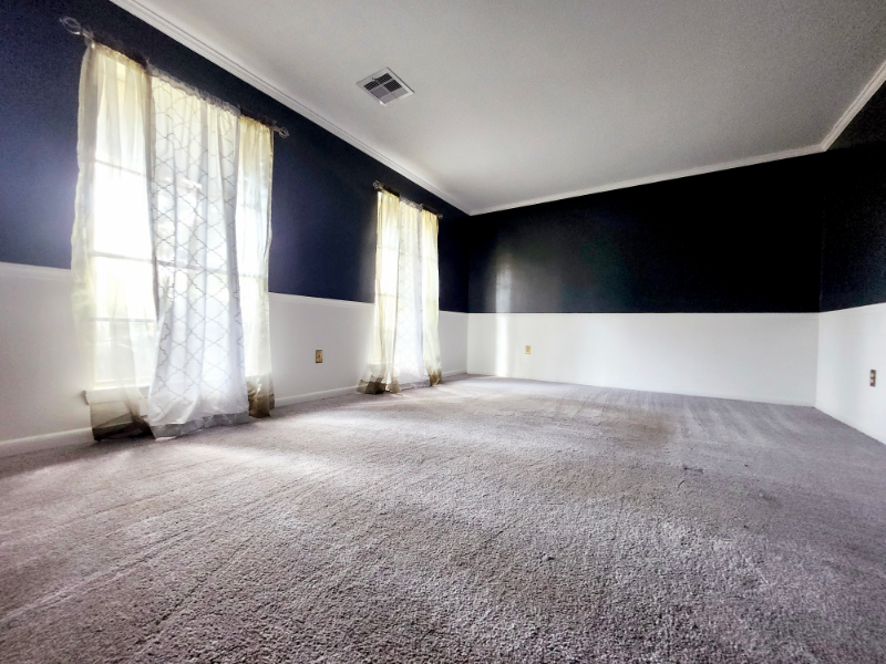 5861 Macarthur Blvd - Photo 6 of 13