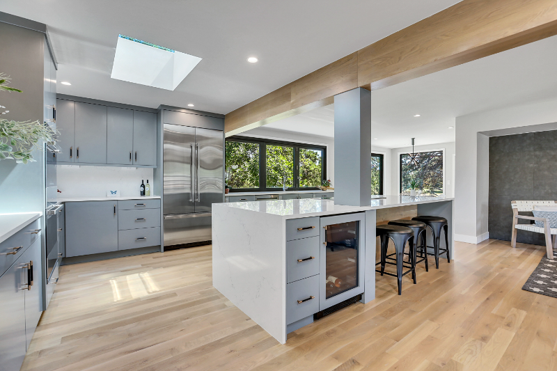 590 S Harrison Ln - Photo 3 of 42