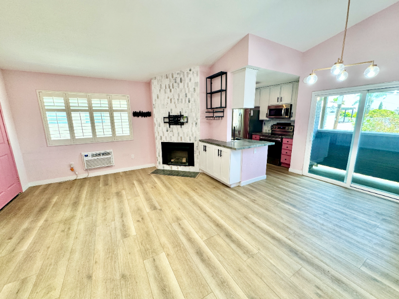 4377 Wilson Ave #6 - Photo 5 of 23