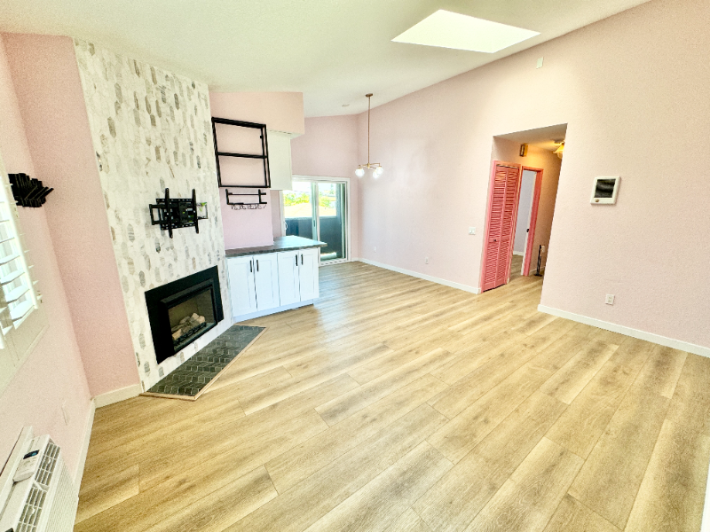 4377 Wilson Ave #6 - Photo 6 of 23