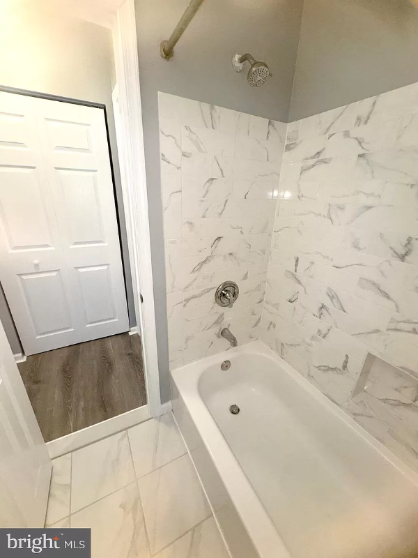 807 Stoll St #1 - Photo 7 of 9