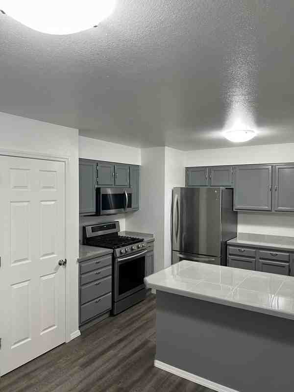 5865 E Bogard Rd #4 - Photo 4 of 6