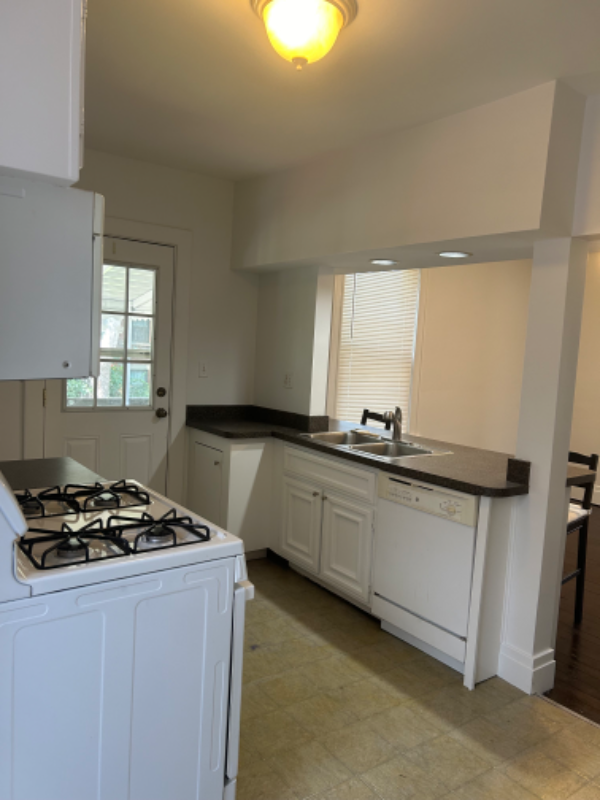 3100 Markbreit Ave #2 - Photo 4 of 26