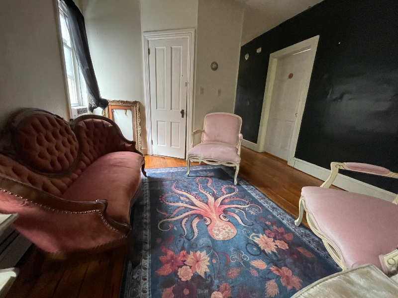 132 E King St - Photo 7 of 24