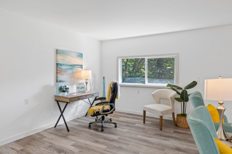 15723 173rd Ave Nw #A - Photo 4 of 12