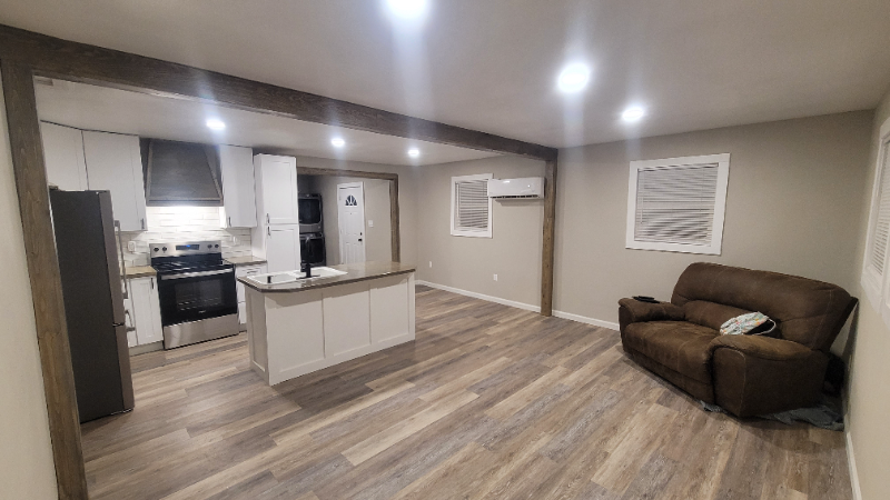 206 Chester St - Photo 2 of 18