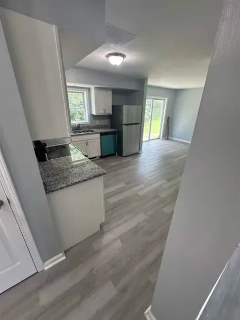 209 Record St - Photo 7 of 16